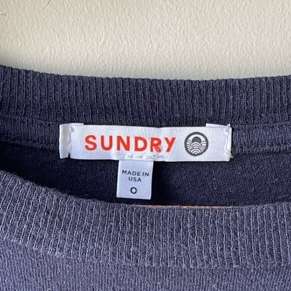 SUNDRY Navy Blue Heart oversized boxy Sweatshirt - Picture 7 of 11